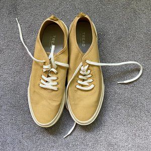 barely worn mustard Everlane forever sneaker